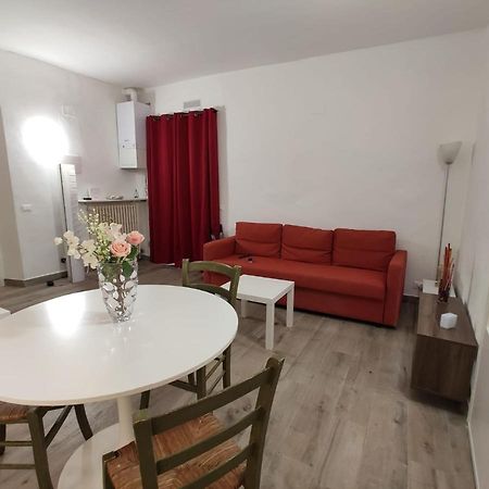 Lc Guest House 比萨 外观 照片